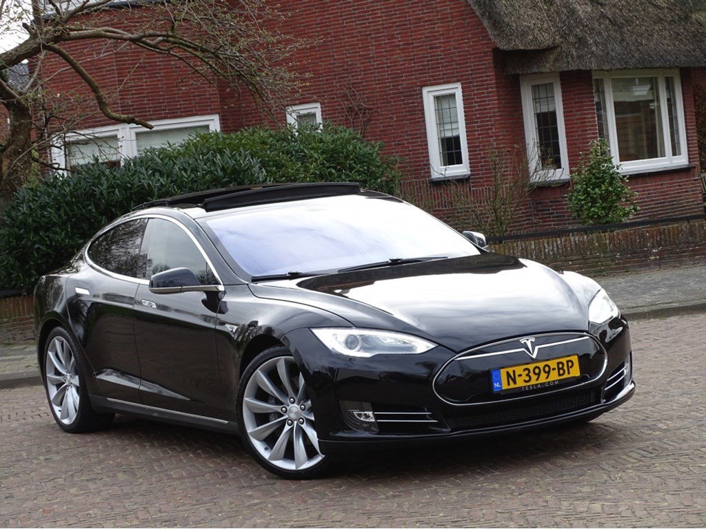 Occasion Tesla Model S Motors 85 Signature Perf. 422Pk+ / Luxe Pakket / Carbon + Led Autos In Sappemeer