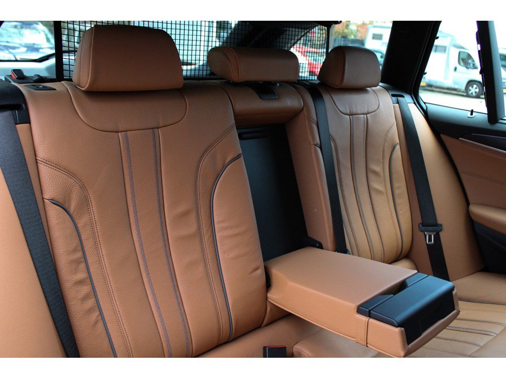 Occasion Bmw 530 Touring 530E High Executive M-Pakket / Pano / Leer / Clima / Led / Navi / Cruise Autos In