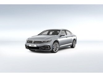 Nieuw In Voorraad Volkswagen Passat Gte Business Autos In Meerkerk
