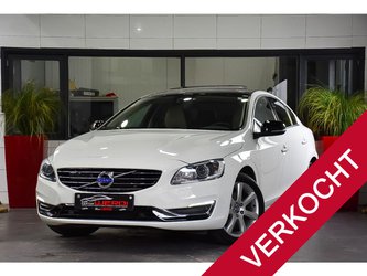 Occasion Volvo S60 2.0 T5 R-Design | Virtual | Keyls | Pano | 245Pk Autos In Amsterdam