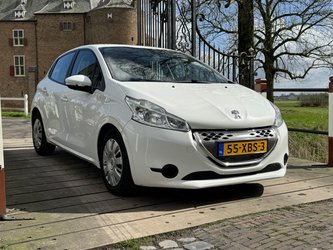 Occasion Peugeot 208 1.4 E-Hdi Active 2012 Wit | Diesel | Nl | 5-Deurs | Airco Autos In Ammerzoden