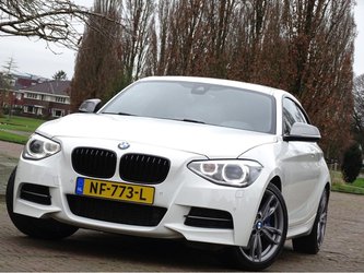 Occasion Bmw 135 1-Serie M135I 6-Cyl 319Pk+ / Executive M-Perf. / Led Autos In Sappemeer